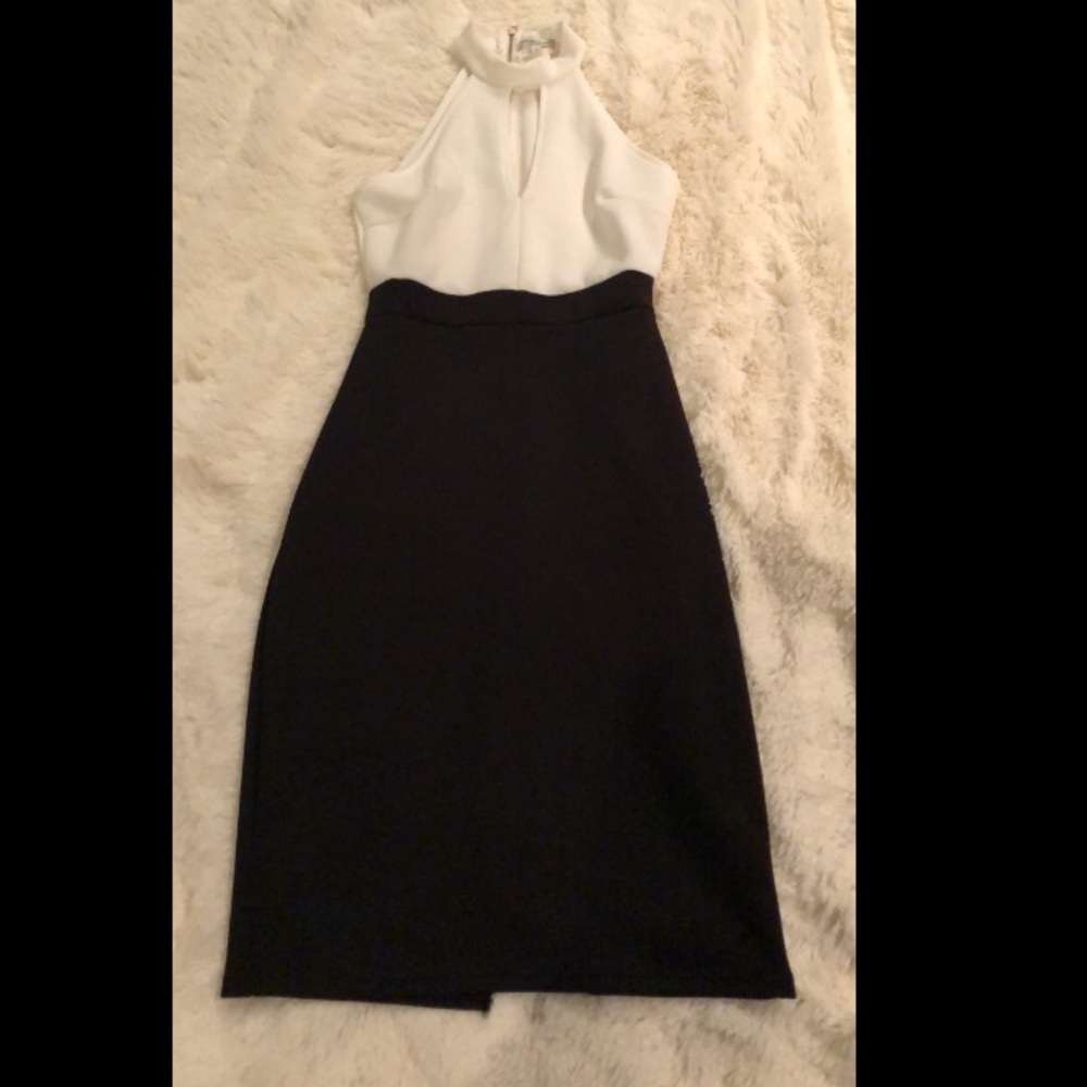 Charlotte Russe Black and White Keyhole Dress